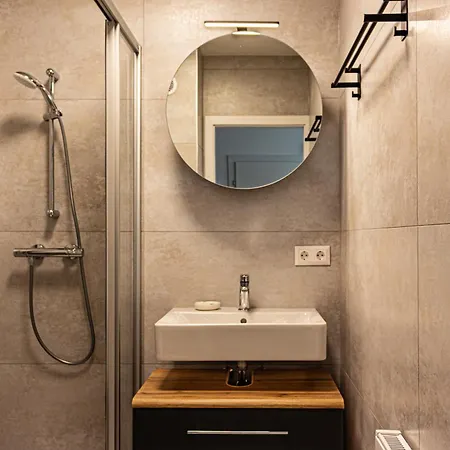 アパート Riopartment Ossiacher ボーデンスドルフ